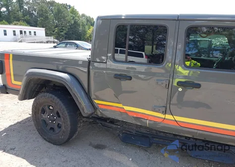 2022 Jeep Gladiator Mojave 4X4 from USA, damaged, VIN 1C6JJTEG3NL103337